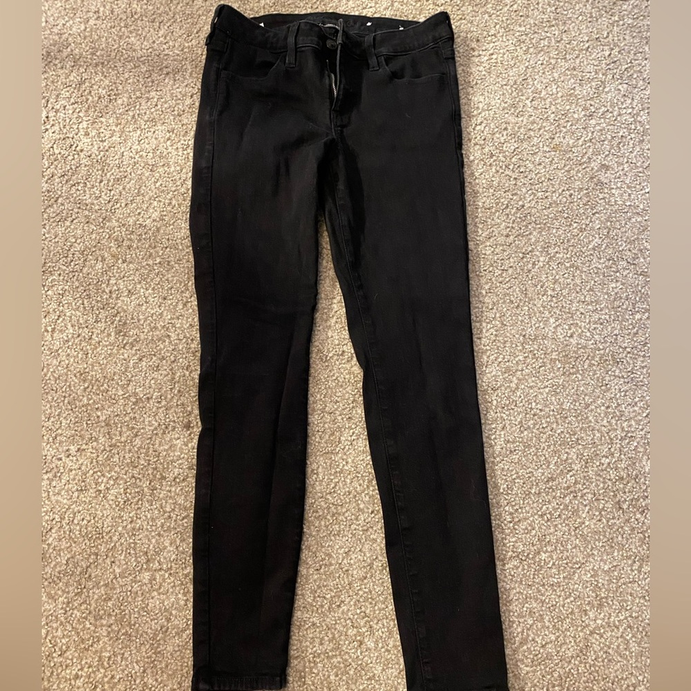 American Eagle - black jeans- next level stretch - size 8 regular - gently worn
